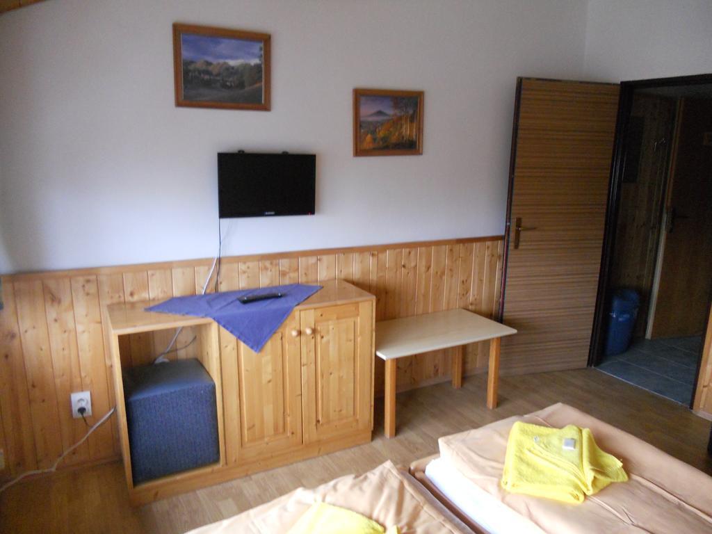 Penzion Kamzík Česká Kamenice Esterno foto