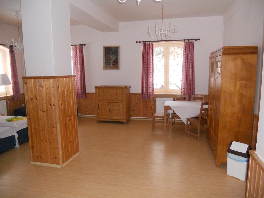 Penzion Kamzík Česká Kamenice Esterno foto
