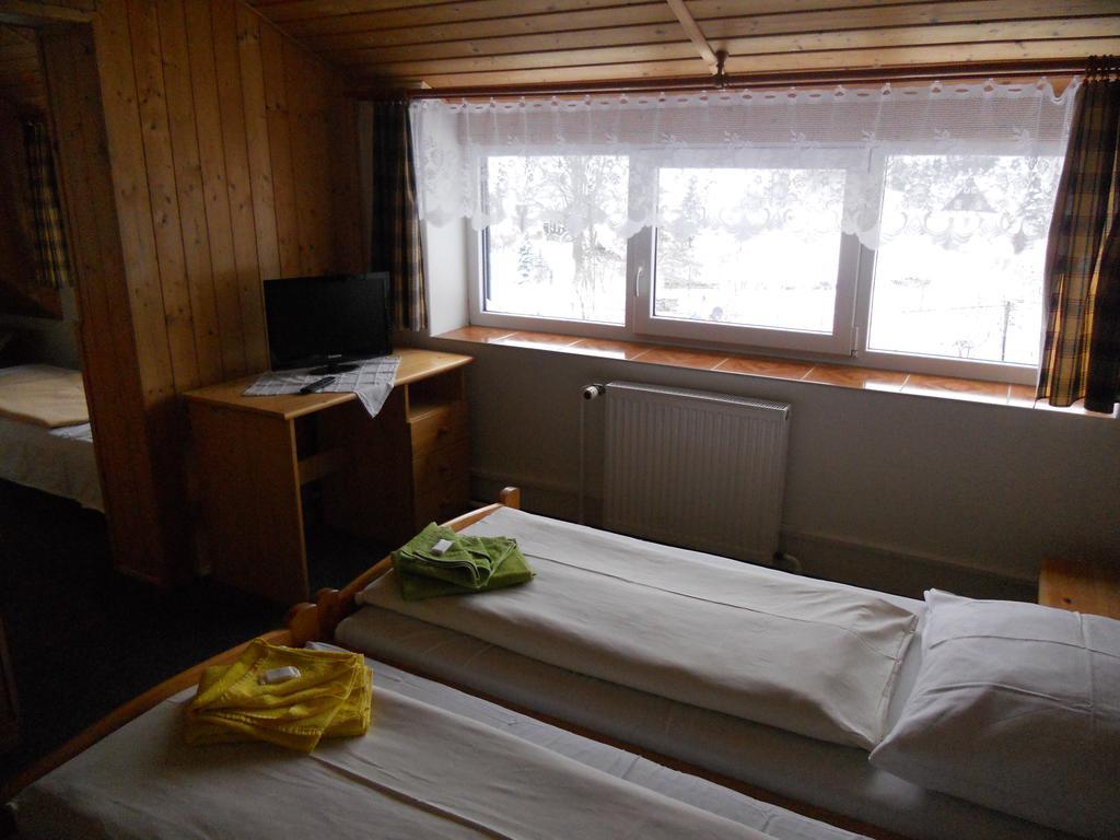 Penzion Kamzík Česká Kamenice Esterno foto