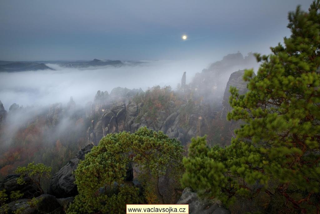 Penzion Kamzík Česká Kamenice Esterno foto