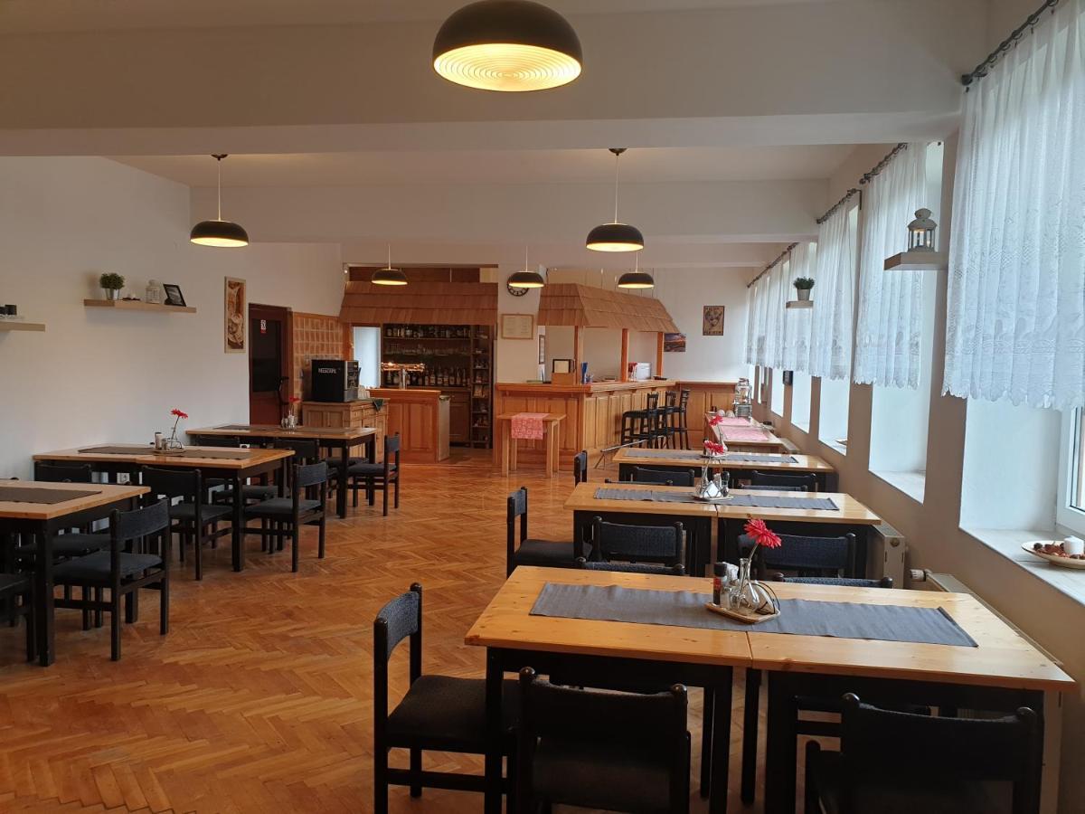 Penzion Kamzík Česká Kamenice Esterno foto